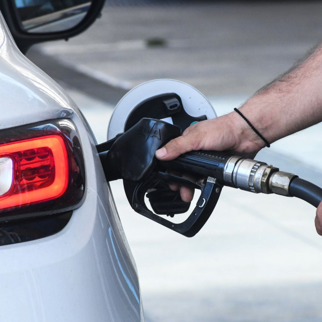 Fuel Pass: Κλείνει η πλατφόρμα - Τελευταία ευκαιρία για τους δικαιούχους