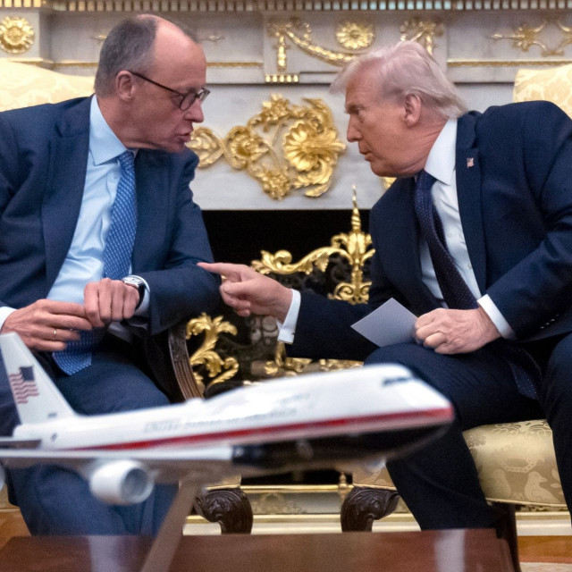 Τραμπ: Εξετάζεται η «πιθανή μείωση» των στρατευμάτων των ΗΠΑ στη Γερμανία