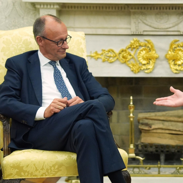 Politico: Ο Γερμανός καγκελάριος έχασε την εύνοια του Τραμπ – Ρήγμα στις σχέσεις
