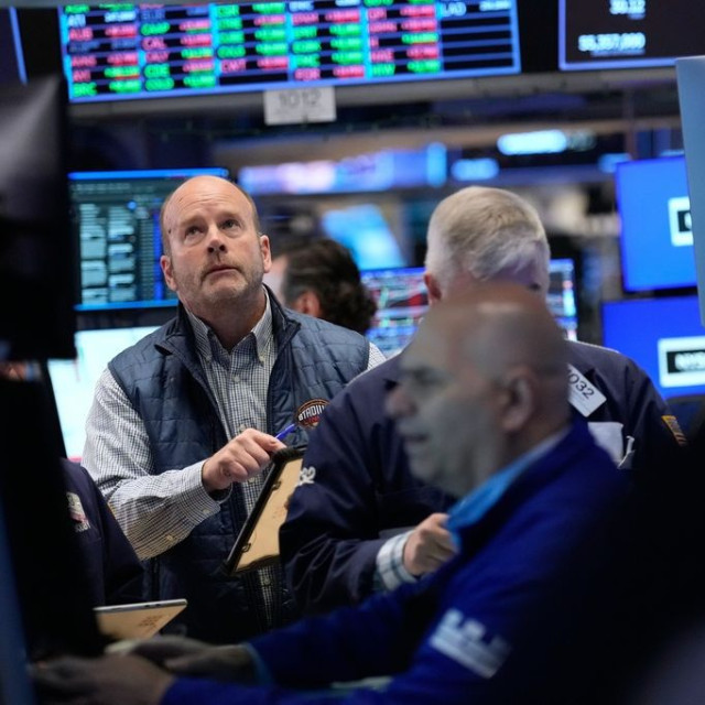 Κέρδη στη Wall Street με ώθηση από S&P 500 και Nasdaq