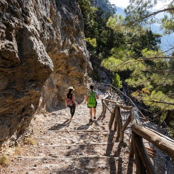 Αλαλούμ στην Κρήτη: Πήγε στο Φαράγγι της Σαμαριάς με ηλεκτρονικό εισιτήριο αλλά ήταν κλειστά