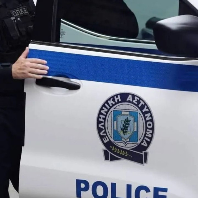 Νέα Μάκρη: Τον ξυλοκόπησαν μέχρι θανάτου έξω από το σπίτι του - Χειροπέδες στην πρώην σύντροφό του