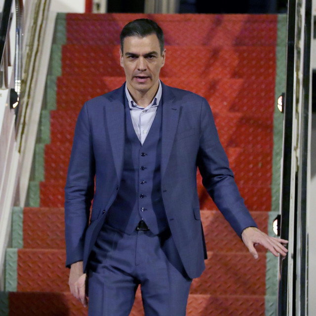 Ισπανία: Σπάνια επίθεση Σάντσεθ στον βασιλιά Φελίπε για τη μεταναστευτική κρίση
