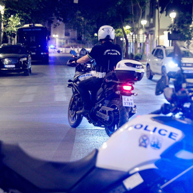 Βόλος: 52χρονος έτρεχε με ιλιγγιώδη ταχύτητα στο κέντρο της πόλης, μπήκε στο αντίθετο ρεύμα