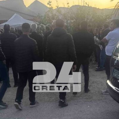 Δολοφονία στο Ηράκλειο: Ντυμένος γαμπρός στο φέρετρο ο 21χρονος - «Παιδί μου δεν σε γλύτωσα»