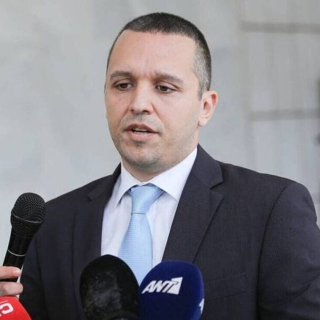 Κασιδιάρης: Προαναγγέλει νέο κόμμα - Τι είπε σε παρουσίαση βιβλίου