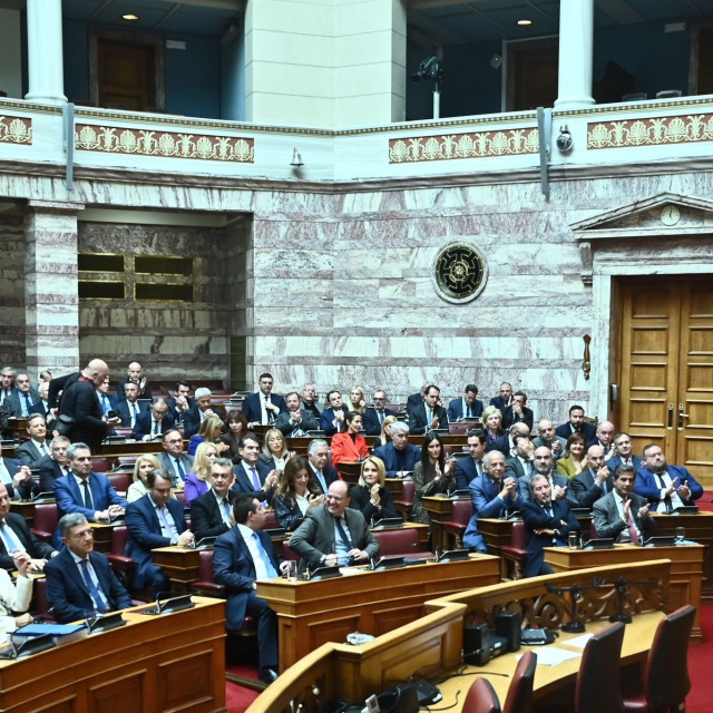 Συνταγματική αναθεώρηση: Αυτά είναι τα 30 προτεινόμενα προς αναθεώρηση άρθρα