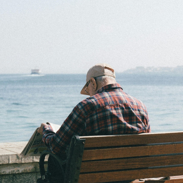 Συντάξεις Ιουνίου: Πότε θα πληρωθούν οι δικαιούχοι