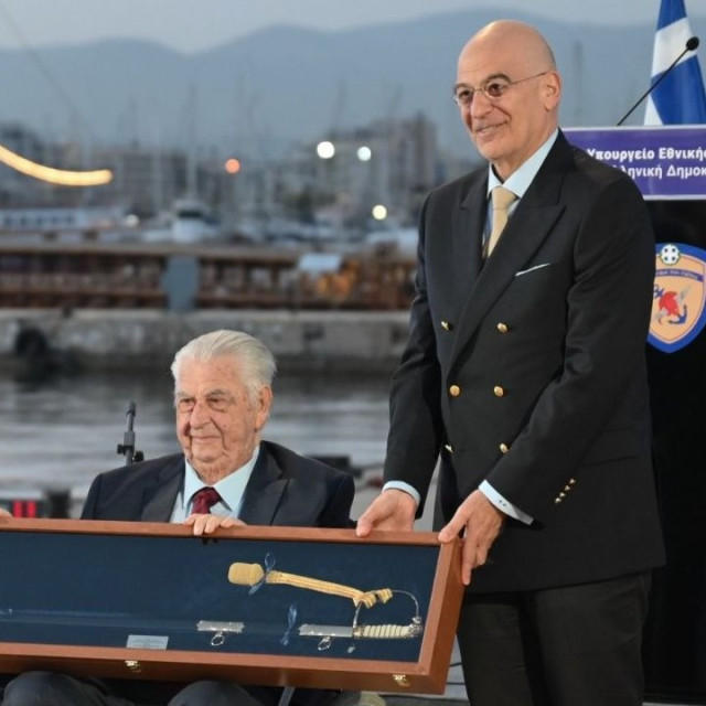 Νίκος Δένδιας: Στην τελετή παράδοσης του υποβρυχίου «ΠΡΩΤΕΥΣ» S113, ως μουσείου