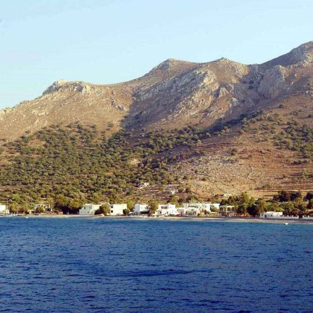 Σε αυτό το ελληνικό νησί δεν υπάρχει σκουπίδι - Ύμνοι από γερμανικό περιοδικό