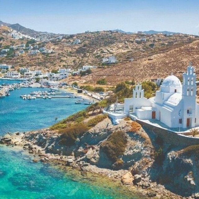 Αγίου Πνεύματος 2026: Πότε «πέφτει» - Τι ισχύει με την αργία