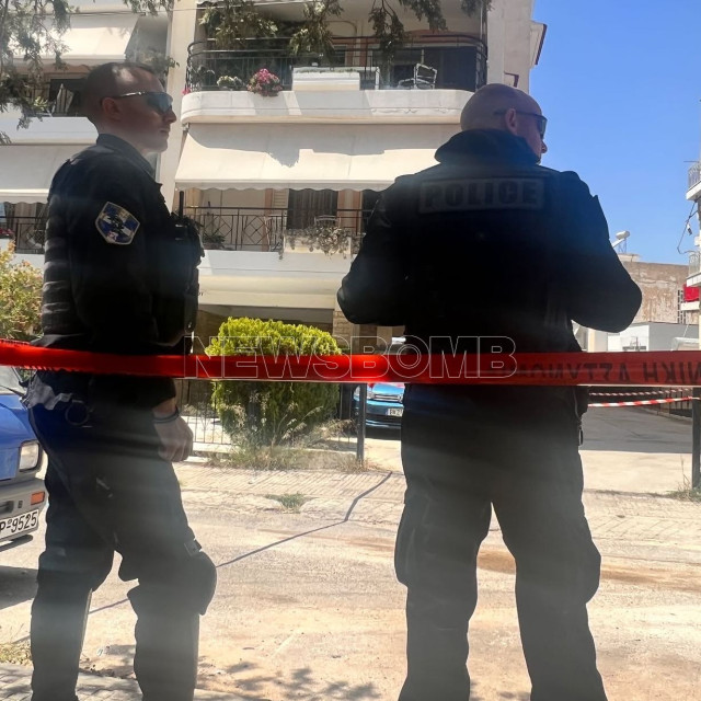 Ηλιούπολη - Αυτόπτης μάρτυρας στο Newsbomb: «Ανέβηκαν στην ταράτσα και προγραμματισμένα πήδηξαν»