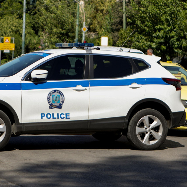 Θεσσαλονίκη: Συνελήφθη 44χρονος που χτύπησε τον 73χρονο πατέρα του και τον απείλησε με καραμπίνα