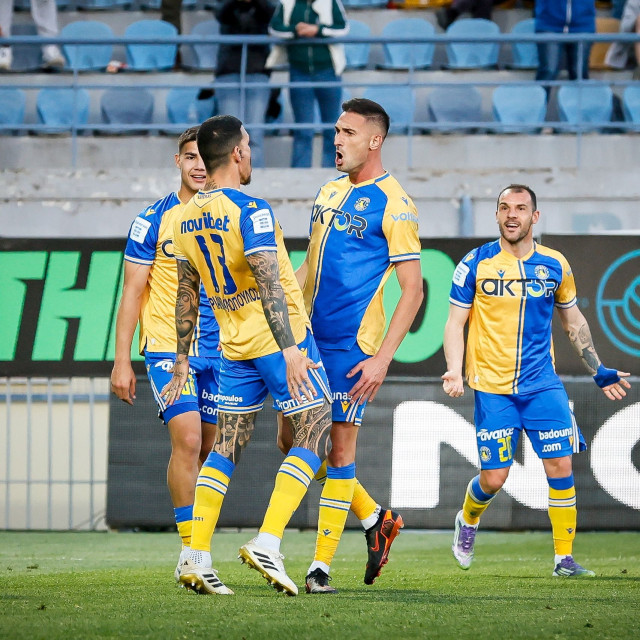 Αστέρας AKTOR - Πανσερραϊκός 1-0: Τρίποντο «χρυσάφι» με «υπογραφή» Μακέντα στο ντέρμπι παραμονής!