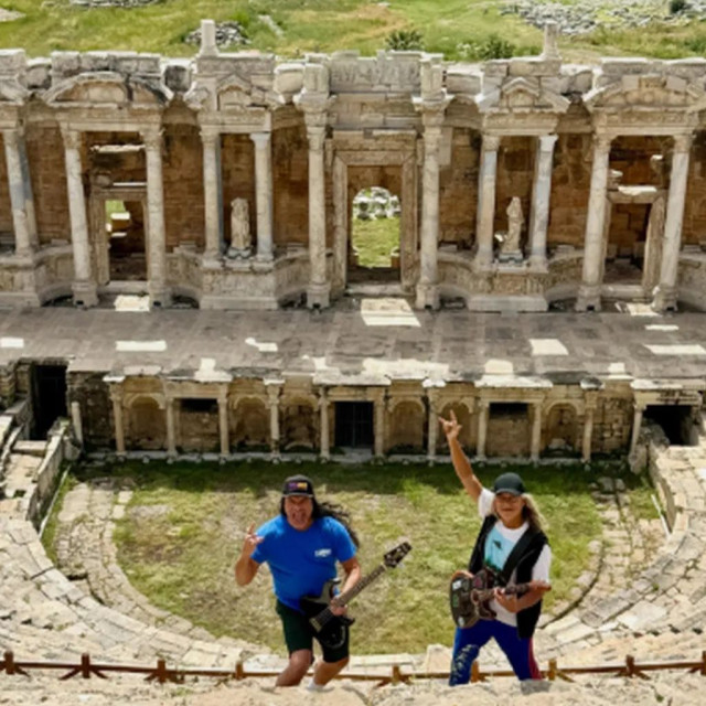 Metallica: Μετά την Αθήνα στην Τουρκία - «Συλλέγουμε έμπνευση στην αρχαία ελληνορωμαϊκή πόλη»