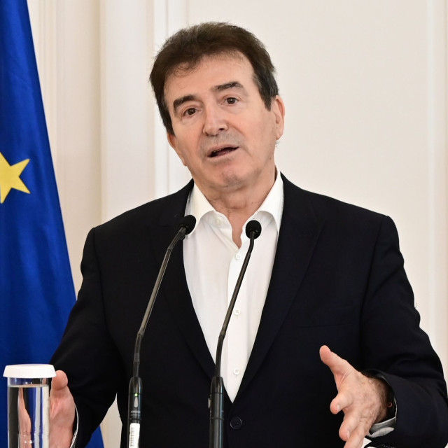Χρυσοχοΐδης: Παρακολουθούσαμε καιρό τη συμμορία των ληστών της Τιθορέας - Τι είπε για όπλα, κίνηση