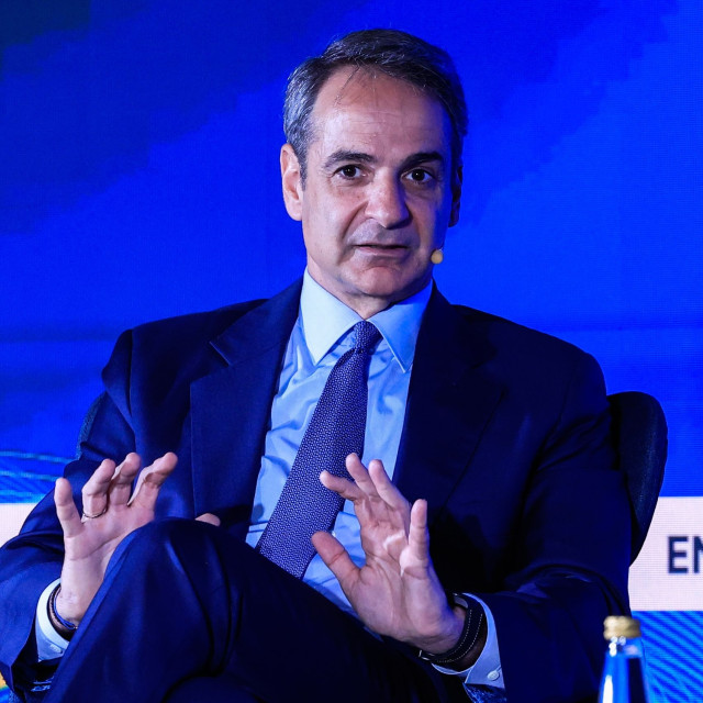 Μητσοτάκης: Οι τιμές ρεύματος θα συνεχίσουν να μειώνονται όσο βάζουμε ΑΠΕ στο ενεργειακό μίγμα