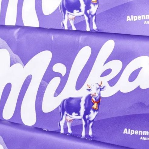 Γερμανικό δικαστήριο: Η συρρίκνωση της σοκολάτας Milka εξαπάτησε τους καταναλωτές