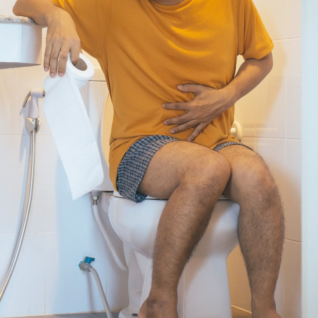 Τι είναι αν συχνά έχετε διάρροια το πρωί: Συνήθεις αιτίες και πότε να ανησυχήσετε