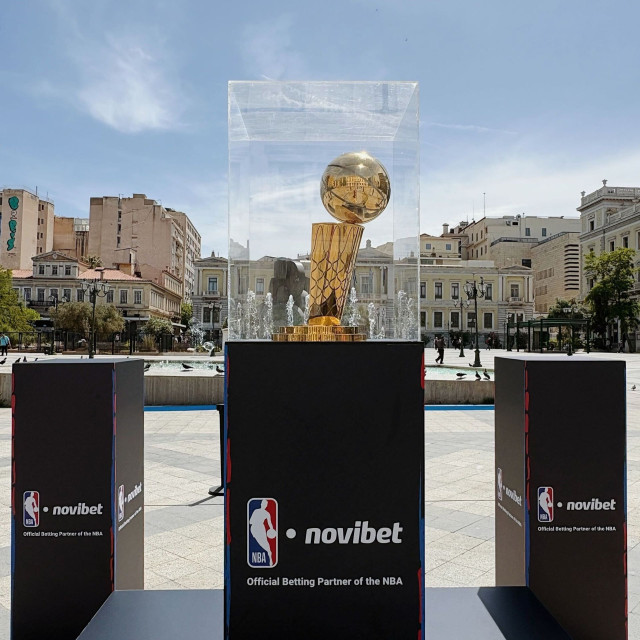 Το «3on3 Road to Glory» της Novibet φέρνει τη μαγεία του NBA με το Larry O’Brien Trophy