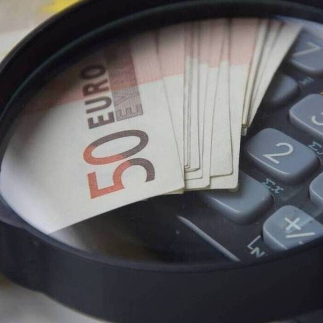 AAΔΕ: Αυξήθηκαν 3,99% οι οφειλέτες με ληξιπρόθεσμα χρέη προς το Δημόσιο τον Μάρτιο