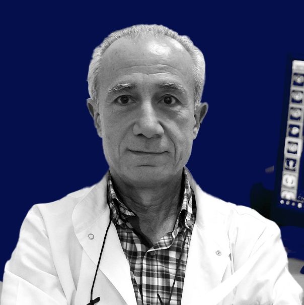 Αντώνης Βεζάκης