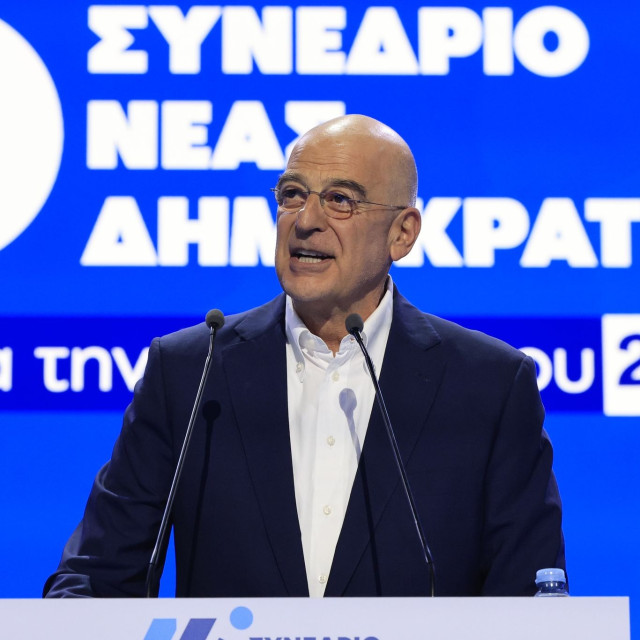 Δένδιας σε συνέδριο: Το γενετικό υλικό της ΝΔ δεν πιστεύει στις περίκλειστες καγκελαρίες τεχνοκρατών
