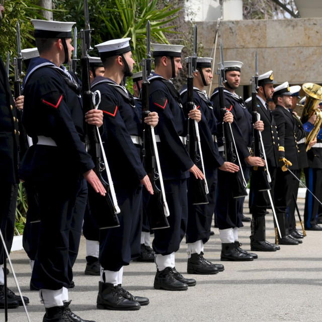 Απάντηση Γενικού Επιτελείου Ναυτικού σε δημοσιεύματα σχετικά με την κατάταξη στρατευσίμων