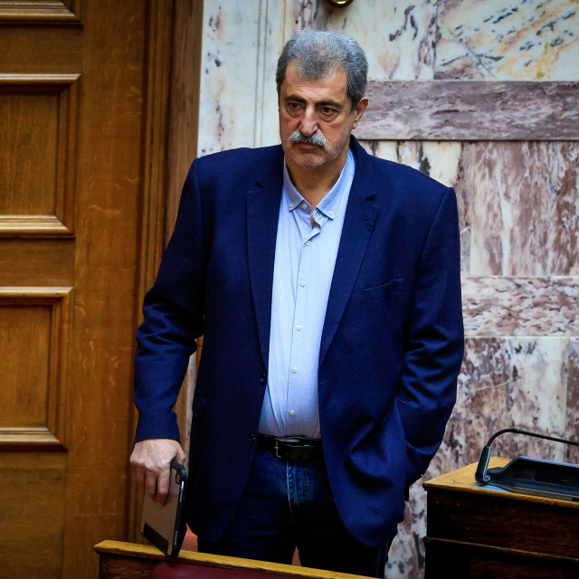ΣΥΡΙΖΑ σε νέα κρίση: Το κόμμα Τσίπρα, η διαγραφή Πολάκη και τα σενάρια για την Κουμουνδούρου