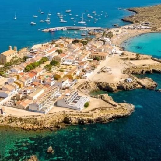 Το μικρότερο κατοικημένο νησί της Ισπανίας επαναστατεί και ξεκινά διαδικασία αποχώρησης