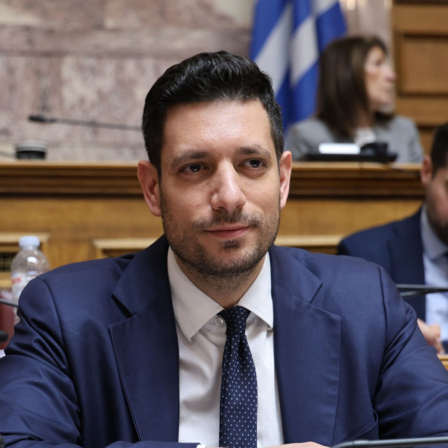 Κυρανάκης: «Έρχεται πλήρης απαγόρευση χρήσης ηλεκτρικού πατινιού στο δρόμο από ανήλικους»