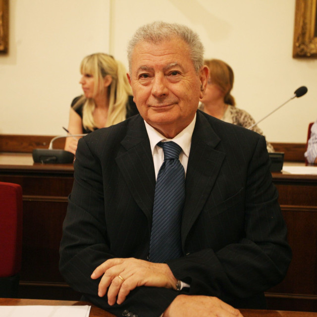 Δίκη Βαλυράκη: Από «θλων και τέμνον» όργανο ο θάνατος του πρώην υπουργού κατέθεσε ιατροδικαστής