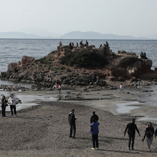 Τα τρία σενάρια για την μυρωδιά στα νότια προάστια - Η περσινή ίδια περίπτωση δείχνει το δρόμο