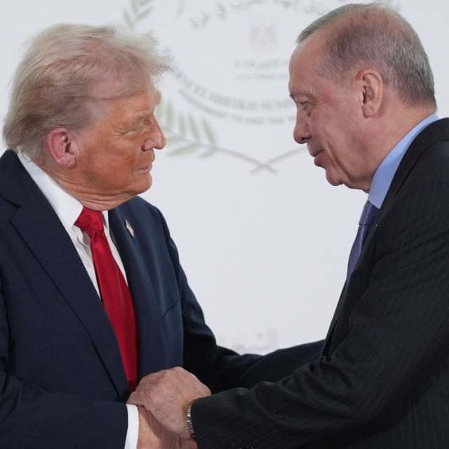 Επικοινωνία Τραμπ με Ερντογάν για Ιράν, Συρία και τη Σύνοδο του ΝΑΤΟ στην Άγκυρα