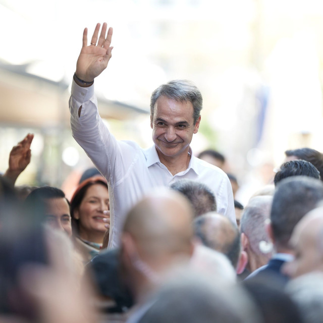 Μητσοτάκης: Θα στηρίξουμε κι άλλο την κοινωνία – Δεν πρέπει να αφήσουμε χρέη στα παιδιά μας