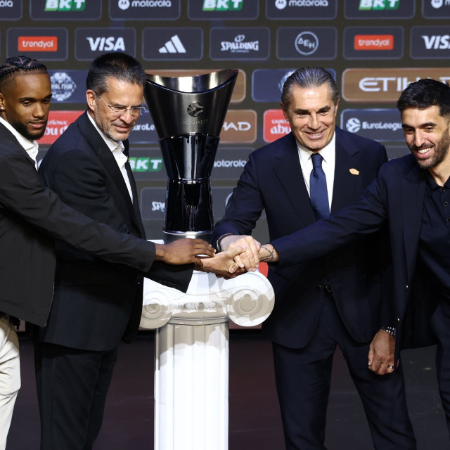 Final Four Euroleague 2026: Οι δηλώσεις των προπονητών για τον ημιτελικό Βαλένθια - Ρεάλ Μαδρίτης