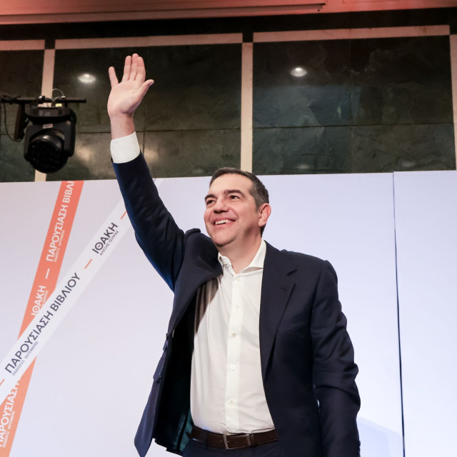 Τι ετοιμάζει ο Τσίπρας για την Τρίτη; Οι εκπλήξεις της μεγάλης βραδιάς στο Θησείο