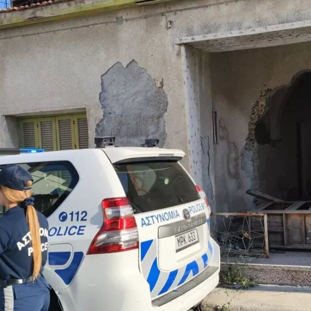 Κατέρρευσε οροφή εγκαταλελειμμένης οικοδομής στη Λάρνακα – Έρευνες στο χώρο για άστεγους
