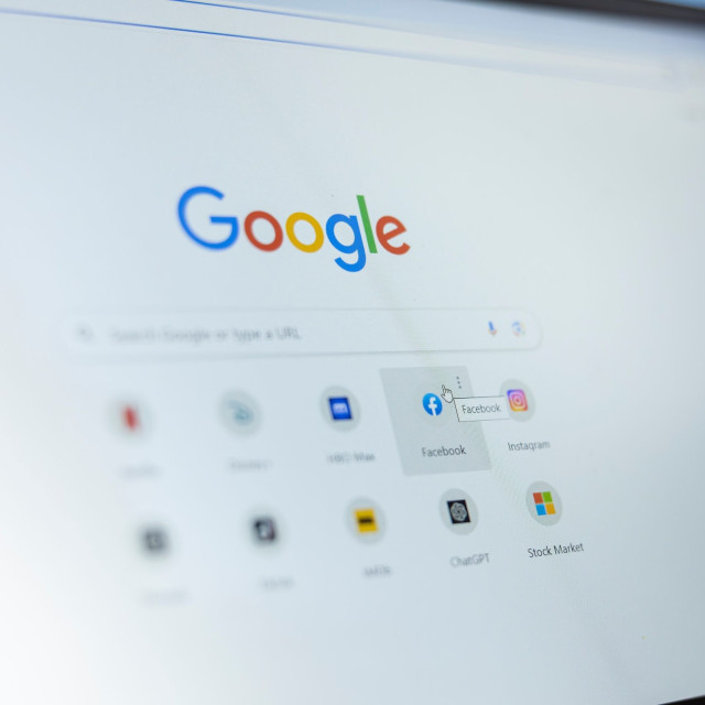 Η Google αλλάζει έπειτα από 25 χρόνια τη μηχανή αναζήτησής της - Τι φέρνει η τεχνητή νοημοσύνη