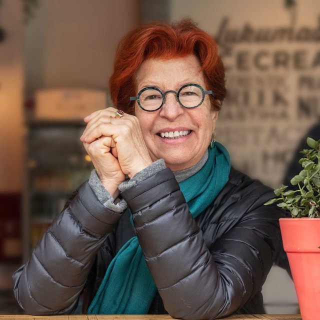 Πέθανε η δημοσιογράφος γεύσης και συγγραφέας Αγλαΐα Κρεμέζη