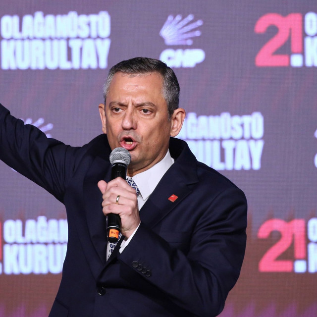 Ραγδαίες εξελίξεις στην Τουρκία: Δικαστήριο καθαίρεσε τον αρχηγό της αξιωματικής αντιπολίτευσης