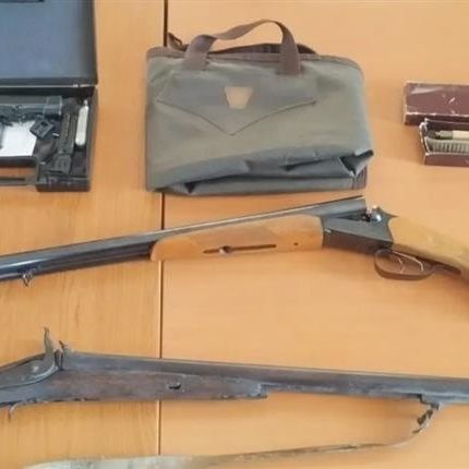 Κερατέα: Συνελήφθη 20χρονος με 2 καραμπίνες και φυσίγγια