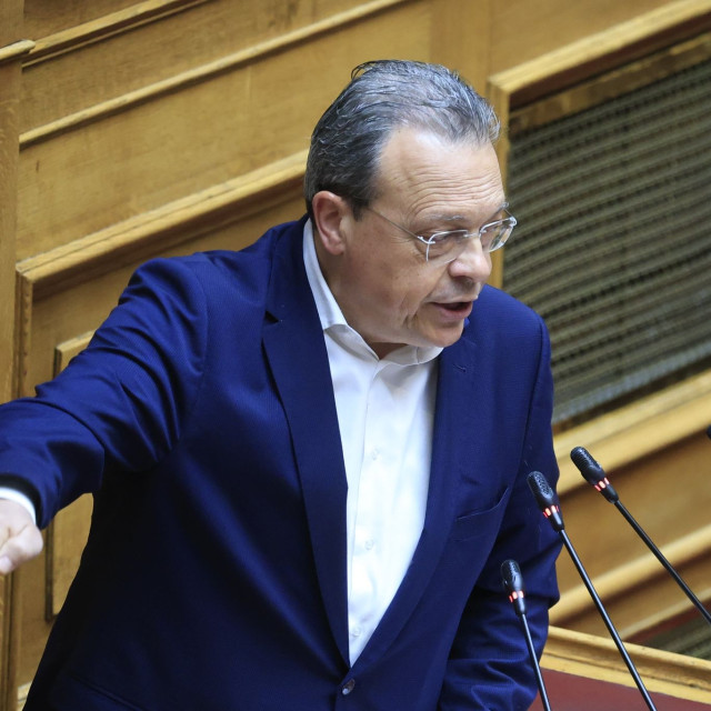 Βουλή: Αποχωρεί και ο ΣΥΡΙΖΑ από τη συζήτηση για την εξεταστική για τις υποκλοπές