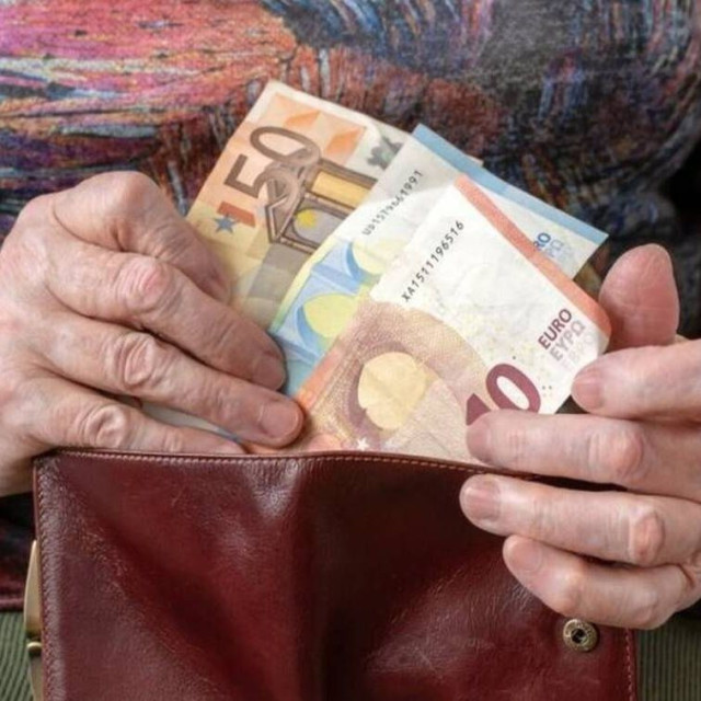 Παράθυρο για σύνταξη με νέα ρύθμιση χρεών: Μεγάλη ευκαιρία για επαγγελματίες και αγρότες
