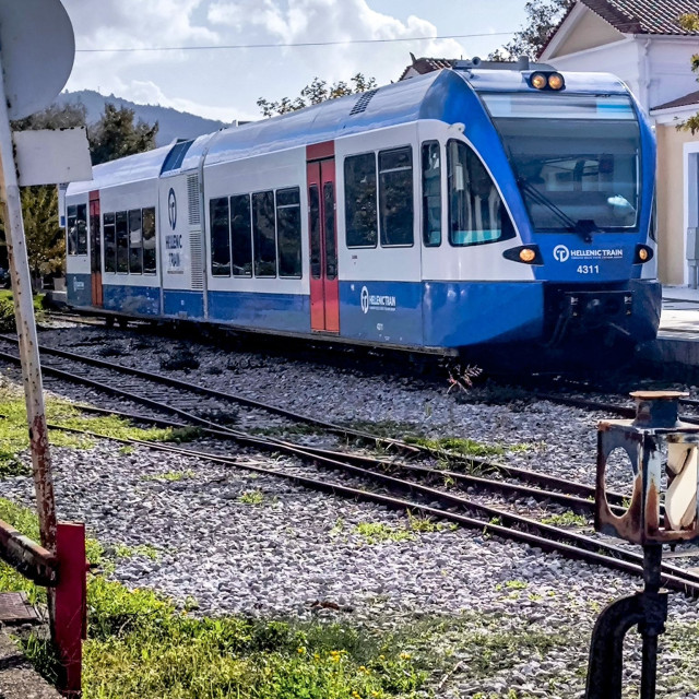 Αμαξοστοιχία στη Θεσσαλονίκη παρέσυρε και σκότωσε άνδρα