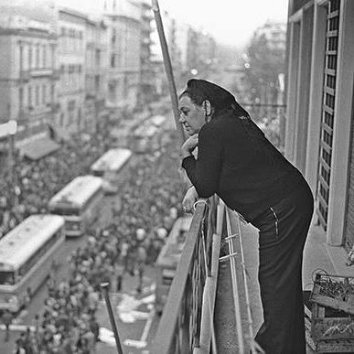 Πατησίων και Στουρνάρη: Το διαμέρισμα όπου η Σοφία Βέμπο και ο Μίμης Τραϊφόρος έγραψαν ιστορία