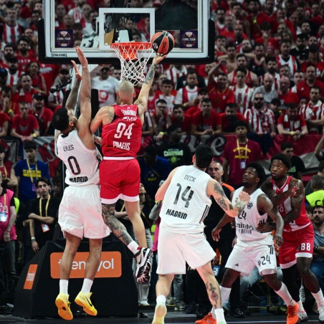 Euroleague Final Four 2026: Τα συγχαρητήρια της πολιτικής ηγεσίας για τη νίκη του Ολυμπιακού
