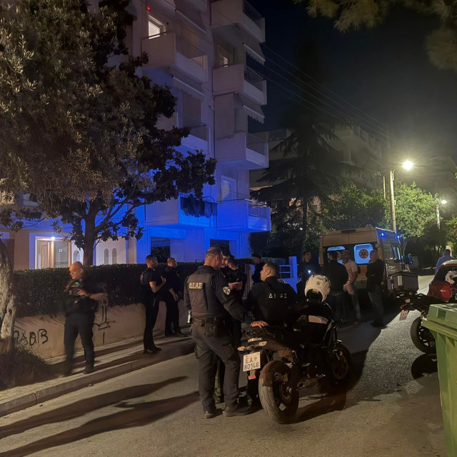 Χολαργός: Εκτός κινδύνου η 53χρονη γυναίκα που πυροβολήθηκε από τον σύζυγό της