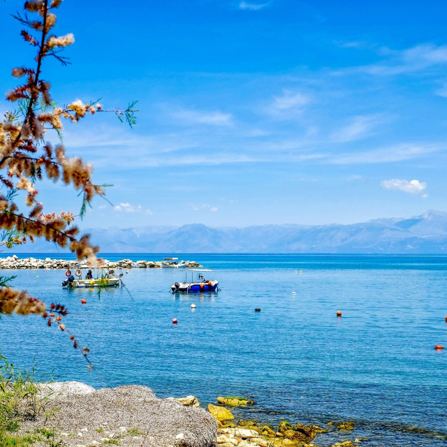 Καιρός: Υποχωρούν η αστάθεια και οι βροχές – Τους 31 βαθμούς θα φτάσει η θερμοκρασία