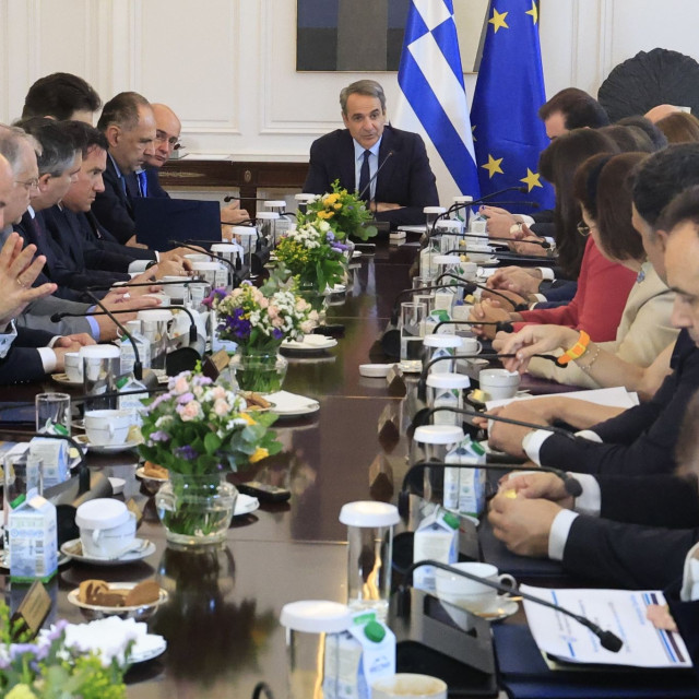 Επιδότηση στο diesel με 15 λεπτά και για Ιούνιο, ανακοίνωσε ο πρωθυπουργός στο υπουργικό συμβούλιο